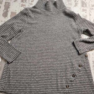 2429 New York Laundry‎ Women's Sweater Size Medium